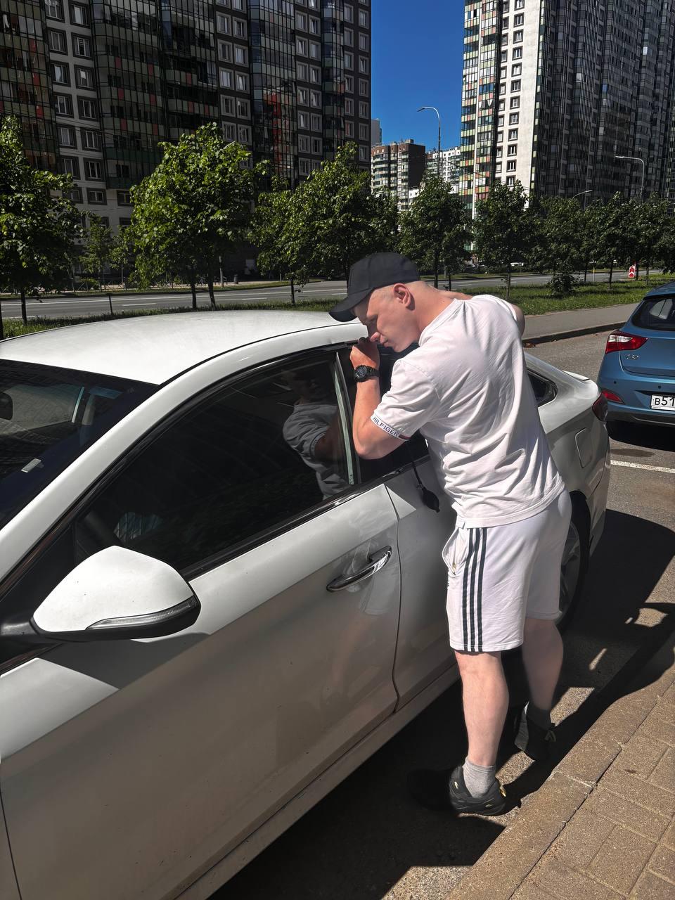 Вскрытие автомобиля без повреждений в Новое Девяткино 